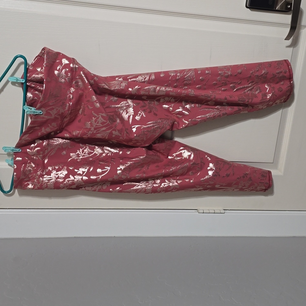 Fabletics 2x rose gold capri leggings, wore once